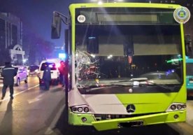 Toshkentda 70 yoshli fuqaro avtobus bosib yuborishi oqibatida vafot etdi фото