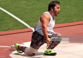 Рекорд ўрнатган Бобур Омонов Паралимпия чемпионлигини қўлга киритди фото