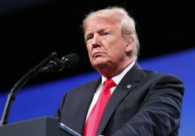 АҚШ президенти Дональд Трамп Вашингтон ва Москва ўртасида