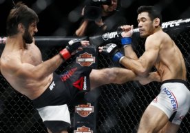 UFC Fight Night 168: Зубайра Тухугов нокаут эвазига ғалаба қозонди ва қолган натижалар фото