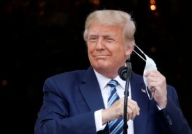Трамп коронавирусдан тўлиқ тузалди. У вакцина тез орада тайёр бўлишини айтмоқда фото