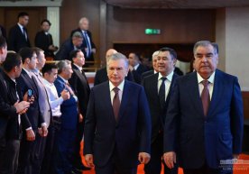 Shavkat Mirziyoyev “Do‘stlik kechasi” tantanali konsertida ishtirok etdi фото