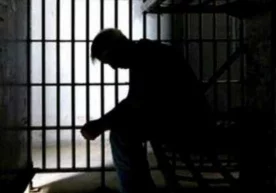 Ярим тун эди. Ташқарида кучли шамол аралаш қор гупиллаб