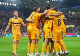 А Сериясининг 16-турида турнир жадвалининг қуйи қисмида