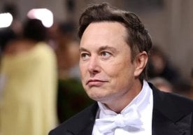 Маск Қримни Россияники деб атагандан сўнг Tesla акциялари нархи пасайиши тезлашди фото