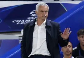 Лиссабоннинг “Бенфика” клуби бош мураббийи Жозе Моуринью