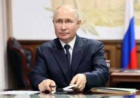 Россия президенти Владимир Путин экстремистик деб тан