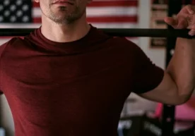 Ўзига ишонган одам оломон ичида ҳам яққол кўзга ташланади.