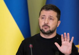 Украина президенти: Фронтдаги вазият умидсиз эмас фото