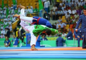 Hamyurtlarimiz kurash bo‘yicha Osiyo chempionatida 10 ta oltin medal olishdi фото