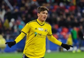 "Rostov" hujumchisi Eldor Shomurodov tez orada