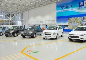 «UzAuto Motors» avtomobillar narxini belgilashda butlovchi qismlar narxini oshirib kiritgan фото