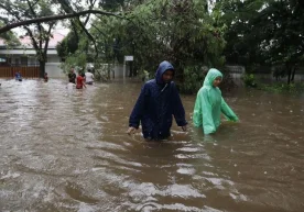 Индонезиянинг Суматра оролида рўй берган кучли ёмғирлар