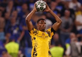 Миланнинг "Интер" клуби ҳимоячиси Дензел Дюмфрис