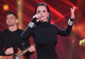 Асл исми Анастасия Сланевская бўлган россиялик хонанда