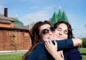 Муниса, Райҳон, Лола Аҳмедова ва яна бир неча машҳур