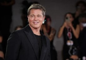 Голливуд юлдузи Бред Питт актёрликдан олган биринчи