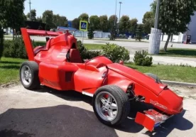 Foto: CARakoom Krasnodarda noodatiy narsalarni yaratishni