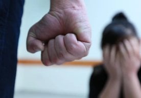 Ўзбекистонда ўтган 10 ойда оилавий зўравонлик сабаб