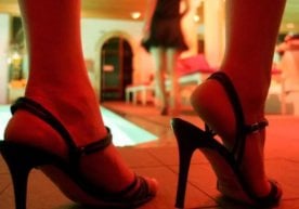 Тошкент шаҳрида интим хизмат кўрсатган қиз қўлга олинди.