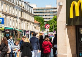 McDonald’s Fransiyada oddiy ichimlik suvining yarim litrini 2,3 yevrodan sotishni boshladi фото