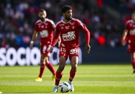 Франция Лига 1нинг 21-турида «Брест» ўз майдонида формага