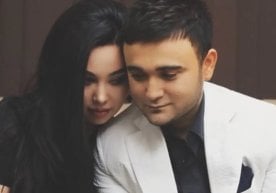 Машҳур хонанда Шоҳруҳхон ўз концерт дастури давомида