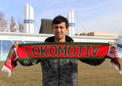 "Lokomotiv" klubi "Navbahor" futbolchisi bilan shartnoma imzoladi фото