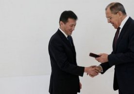 Sergey Lavrov Tashqi ishlar vazirining ikki o‘rinbosarini taqdirladi (video) фото