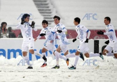 Chempion futbolchilar 28 yanvar kuni kechasi Urumchi orqali Toshkentga yetib keladi фото