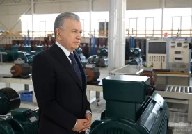 Президент Шавкат Мирзиёев Наманган туманидаги «Nam Motor