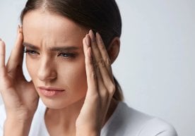 Кутилмаганда пайдо бўладиган бош оғриғи баъзан бир неча