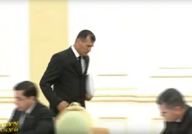 Фото: Алтйн Асйр Туркманистонда Мари вилояти собиқ ҳокими
