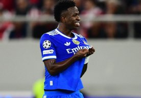 Мадриднинг Реал клуби ҳужумчи Винисиус Жуниор билан