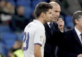 «Реал» клубининг собиқ бош мураббийи Зинедин Зидан яқин