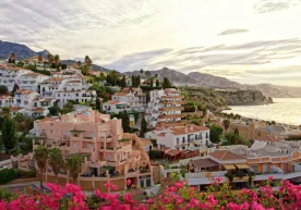 Дунё туризми яна катта саҳнага қайтди — ва бу қайтиш