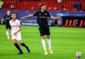 Туриннинг "Ювентус" клуби 31 ёшли ҳимоячиси