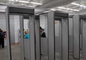 2018 йилда Тошкент метросининг барча станцияларида металл