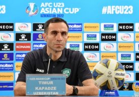 Timur Kapadze: "Fayzullayev, Rahmonaliyev va Husanov kabi futbolchilarimizning jamoada o‘z o‘rni bor" фото