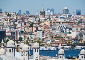 Фото: CТBUH Туркиялик етакчи сейсмолог Нажи Герюр