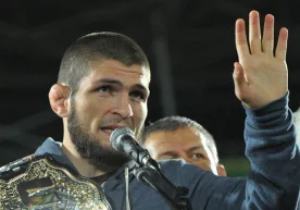 Енгил вазн тоифасида Мутлақ жангчилар чемпионатининг (UFC)