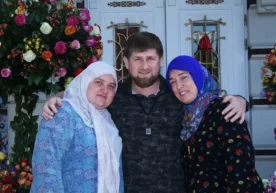 Ramzan Qodirovning Chechenistonda rahbarlik lavozimlarida ishlaydigan qarindoshlari Moskvadagi koshonalarga egalik qiladi фото