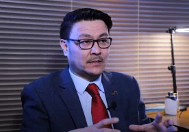 Сиёсатшунос Камолиддин Раббимов муҳожир ватандошларимизга