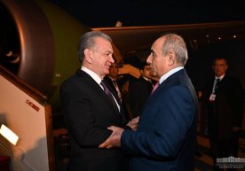 Shavkat Mirziyoyev Ozarbayjon prezidenti Ilhom Aliyevning