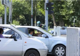 Фото: «Дарё» Депутатлар автотранспорт воситасини суғурта