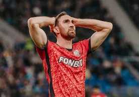 Акрон клуби ҳужумчиси Солтмурод Бакаев яқинлашиб келаётган