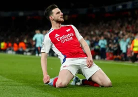 Лондоннинг "Арсенал" клуби ўз ярим ҳимоячиси