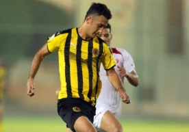 Ҳамюртимиз Сардор Рашидов тўп сураётган "Қатар