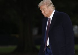Фото: Reuters АҚШ президенти Дональд Трампда коронавирус