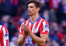 Мадриднинг "Атлетико" клуби марказий ҳимоячиси